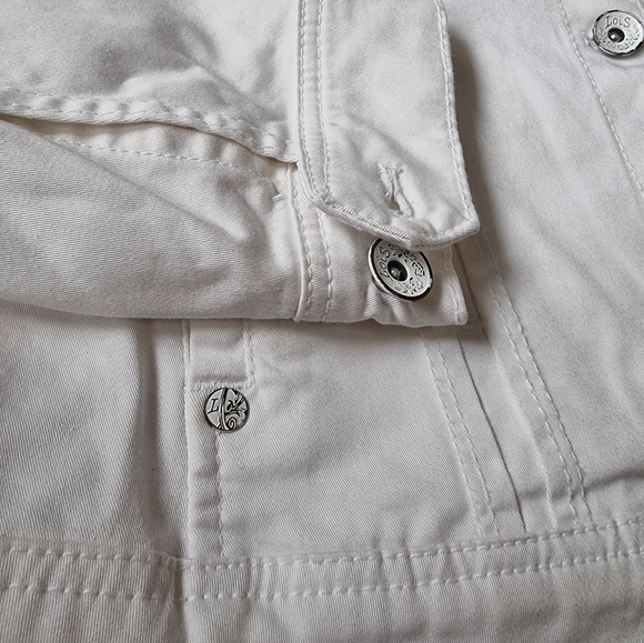 Lois Denim~ White Embroidered Jean Jacket - Picture 6 of 10